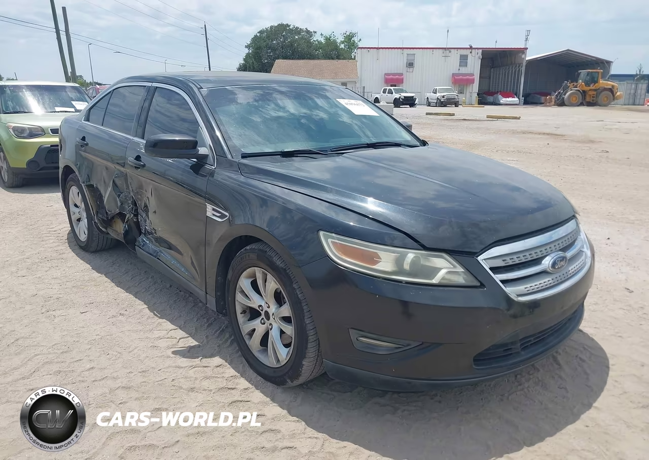 2010 Ford Taurus Sel