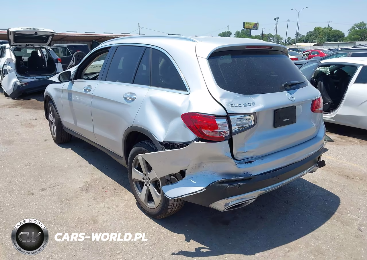 2018 Mercedes-Benz Glc 300 VIN:WDC0G4JB4JV039739 - 3
