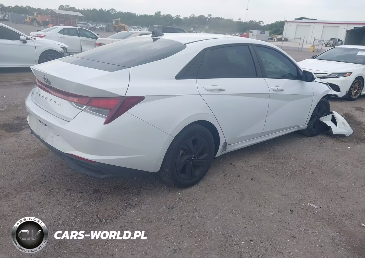 2021 Hyundai Elantra Sel VIN:5NPLM4AG7MH021960 - 4