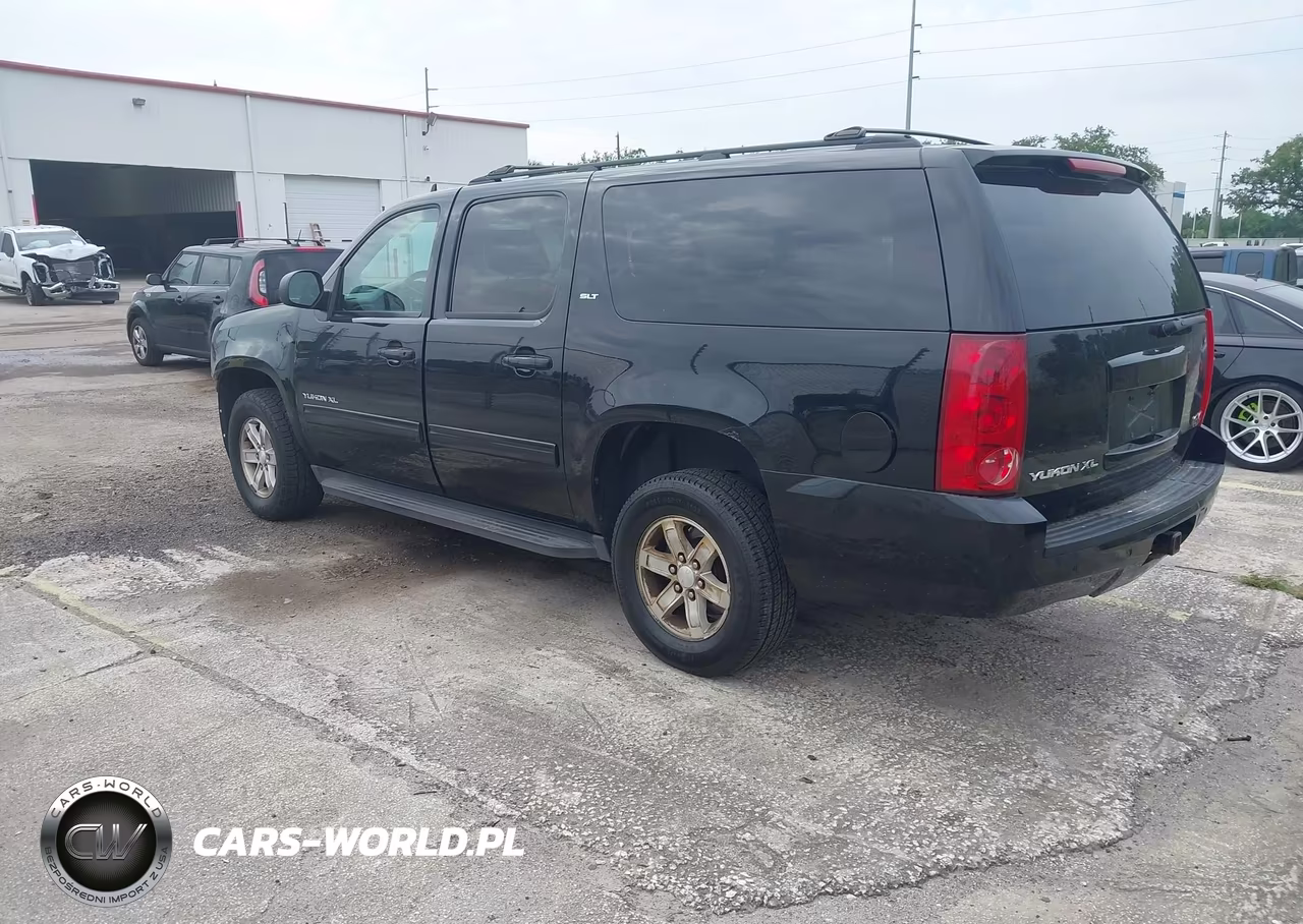 2013 GMC Yukon Xl 1500 Slt VIN:1GKS2KE75DR342733 - 3