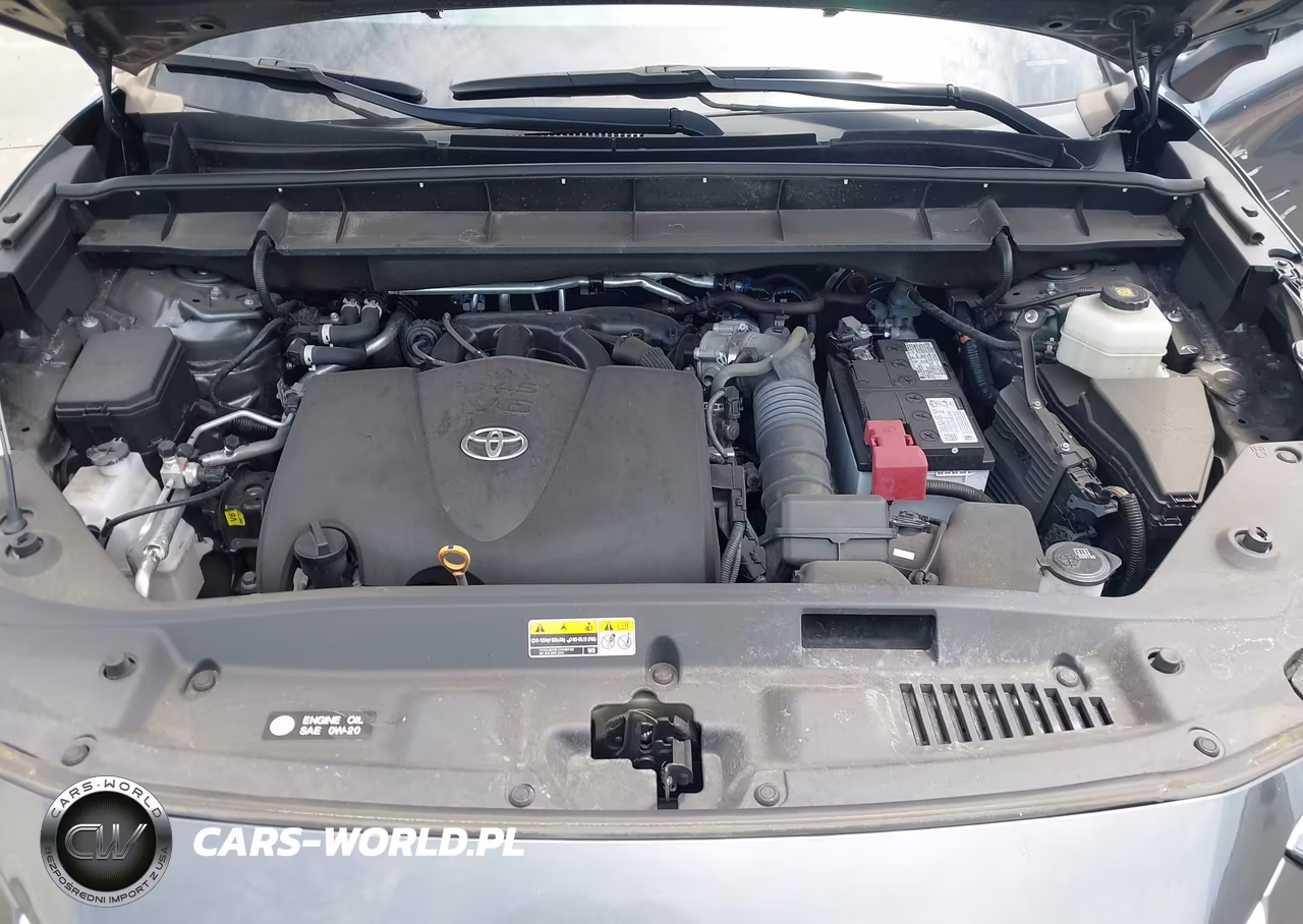 2022 Toyota Highlander Le VIN:5TDZZRAH7NS555358 - 10