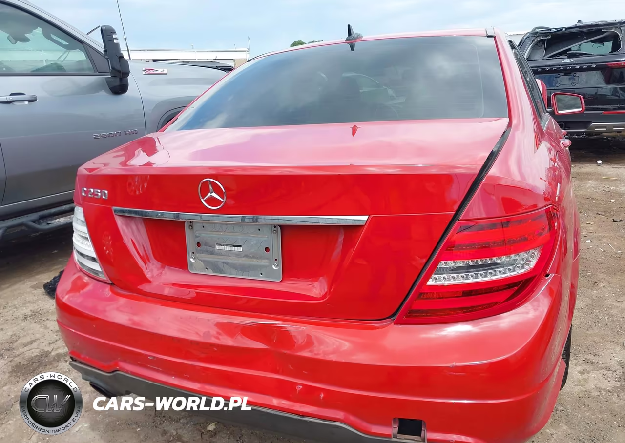 2014 Mercedes-Benz C 250 Sport VIN:WDDGF4HB5ER308462 - 16