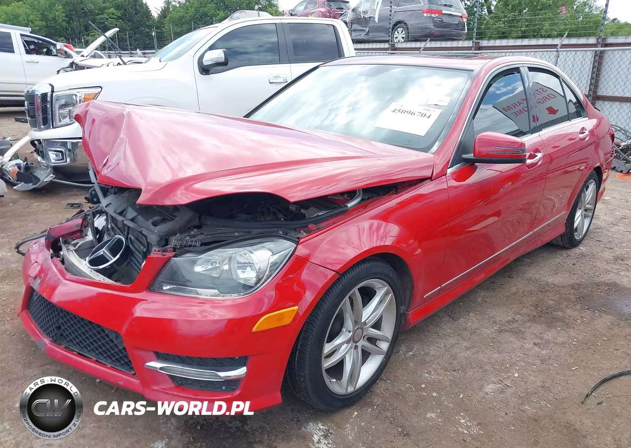 2014 Mercedes-Benz C 250 Sport VIN:WDDGF4HB5ER308462 - 2