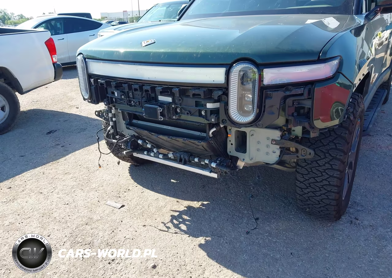 2022 Rivian R1T Launch Edition VIN:7FCTGAAL4NN004483 - 6