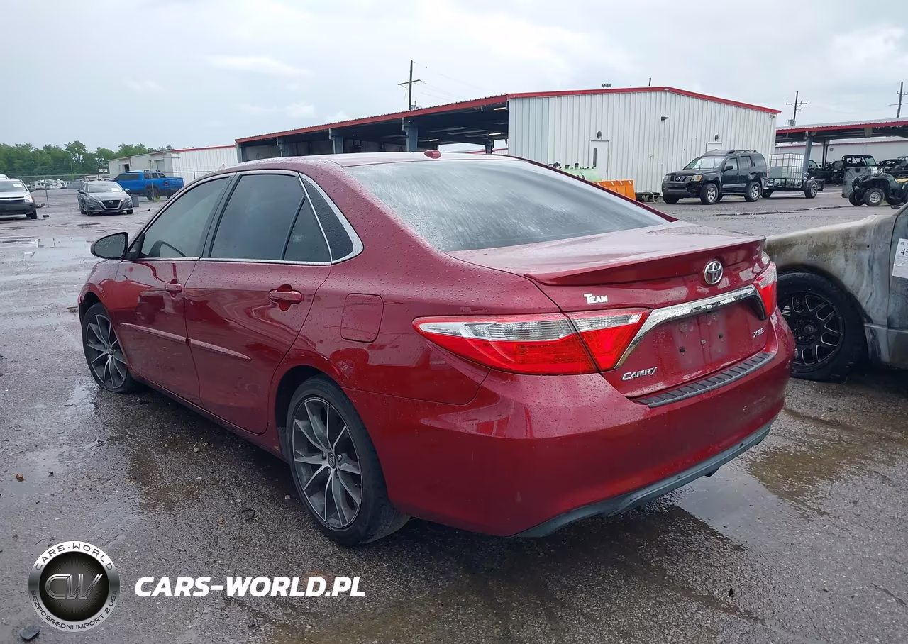 2017 Toyota Camry Xse VIN:4T1BF1FK1HU684515 - 3