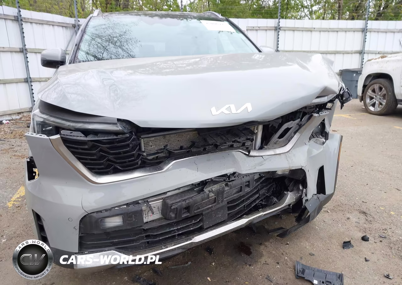2025 Kia Sorento S VIN:5XYRL4JC8SG348172 - 18