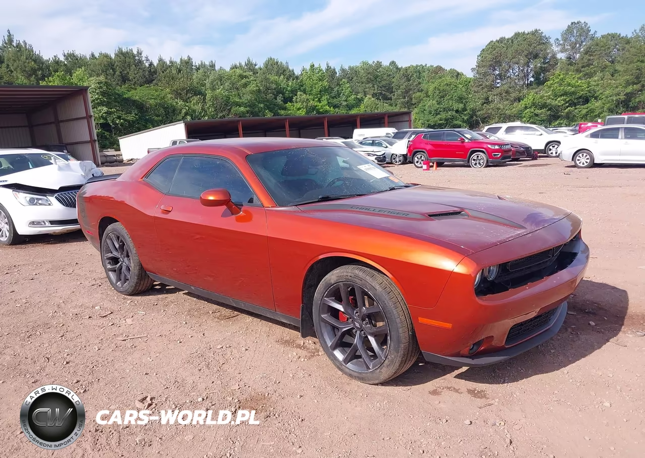 2021 Dodge Challenger Sxt VIN:2C3CDZAGXMH610754 - 1