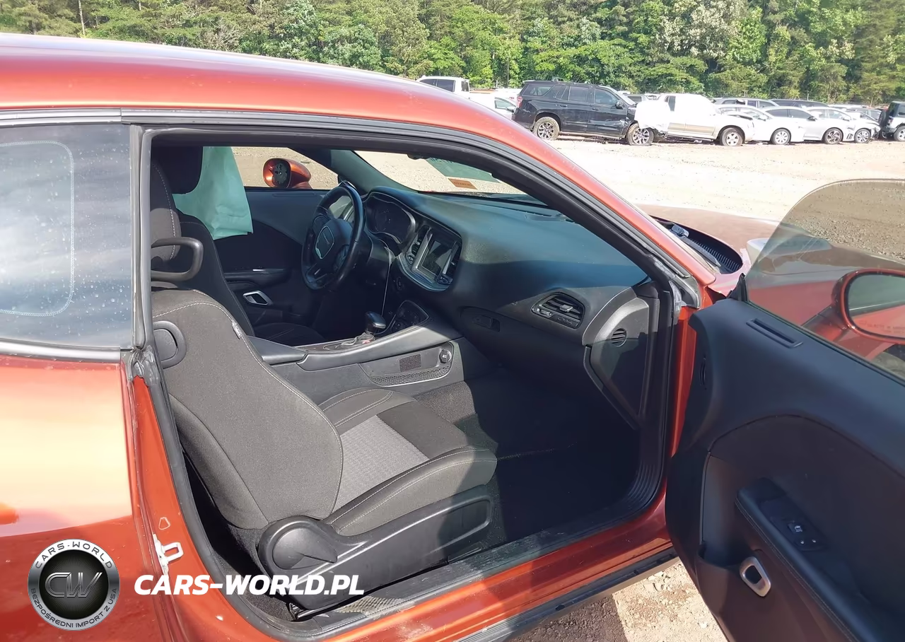 2021 Dodge Challenger Sxt VIN:2C3CDZAGXMH610754 - 5