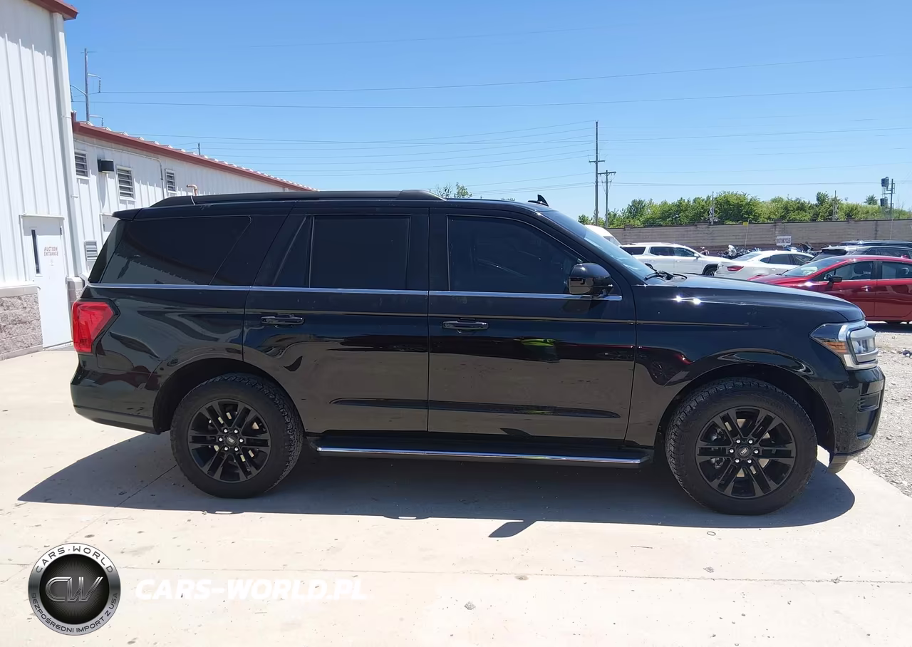 2023 Ford Expedition Xlt VIN:1FMJU1J8XPEA63019 - 13