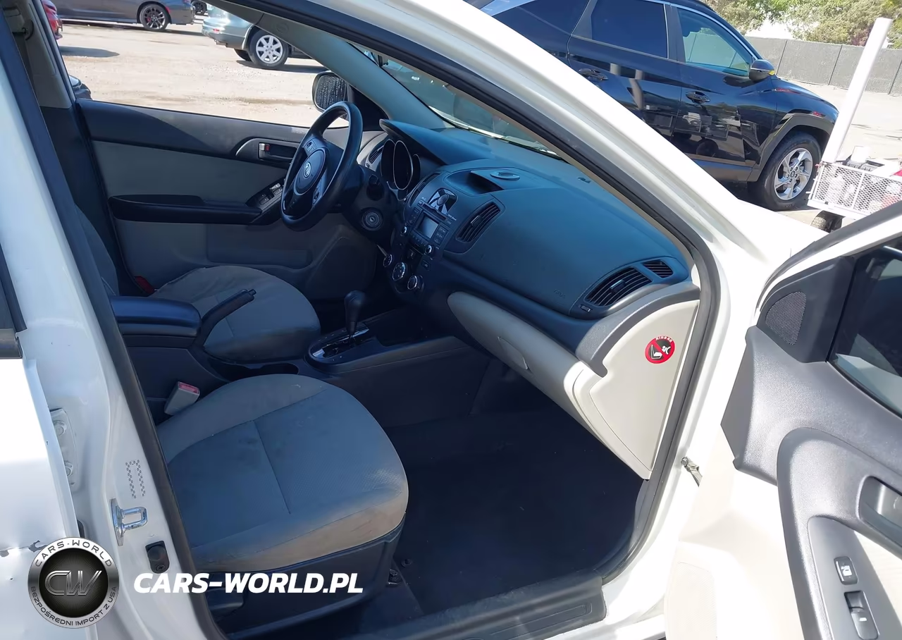 2010 Kia Forte Ex VIN:KNAFU4A29A5208174 - 5
