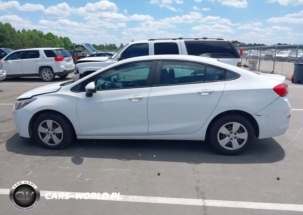 2017 Chevrolet Cruze Ls Auto VIN:3G1BC5SM5HS551082 - 14