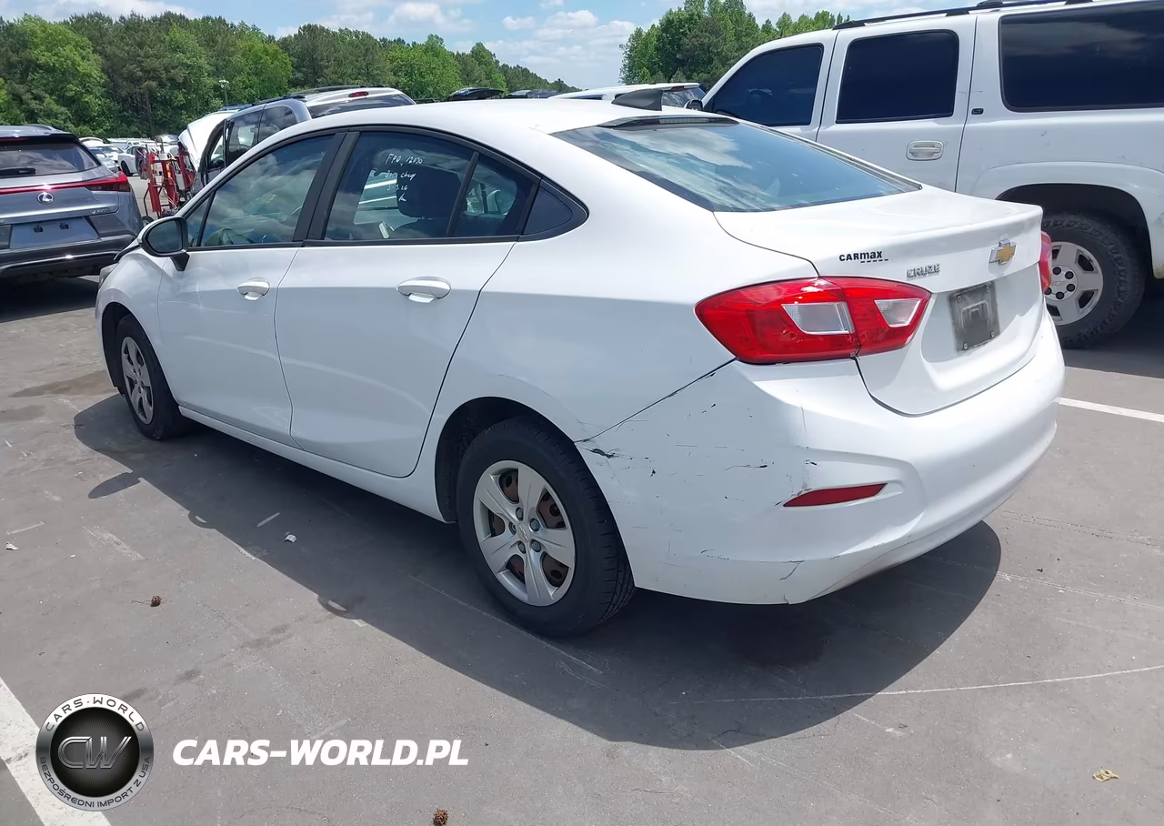 2017 Chevrolet Cruze Ls Auto VIN:3G1BC5SM5HS551082 - 3
