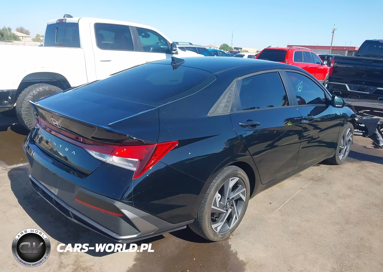 2025 Hyundai Elantra Sel Sport VIN:KMHLM4DG1SU018269 - 4