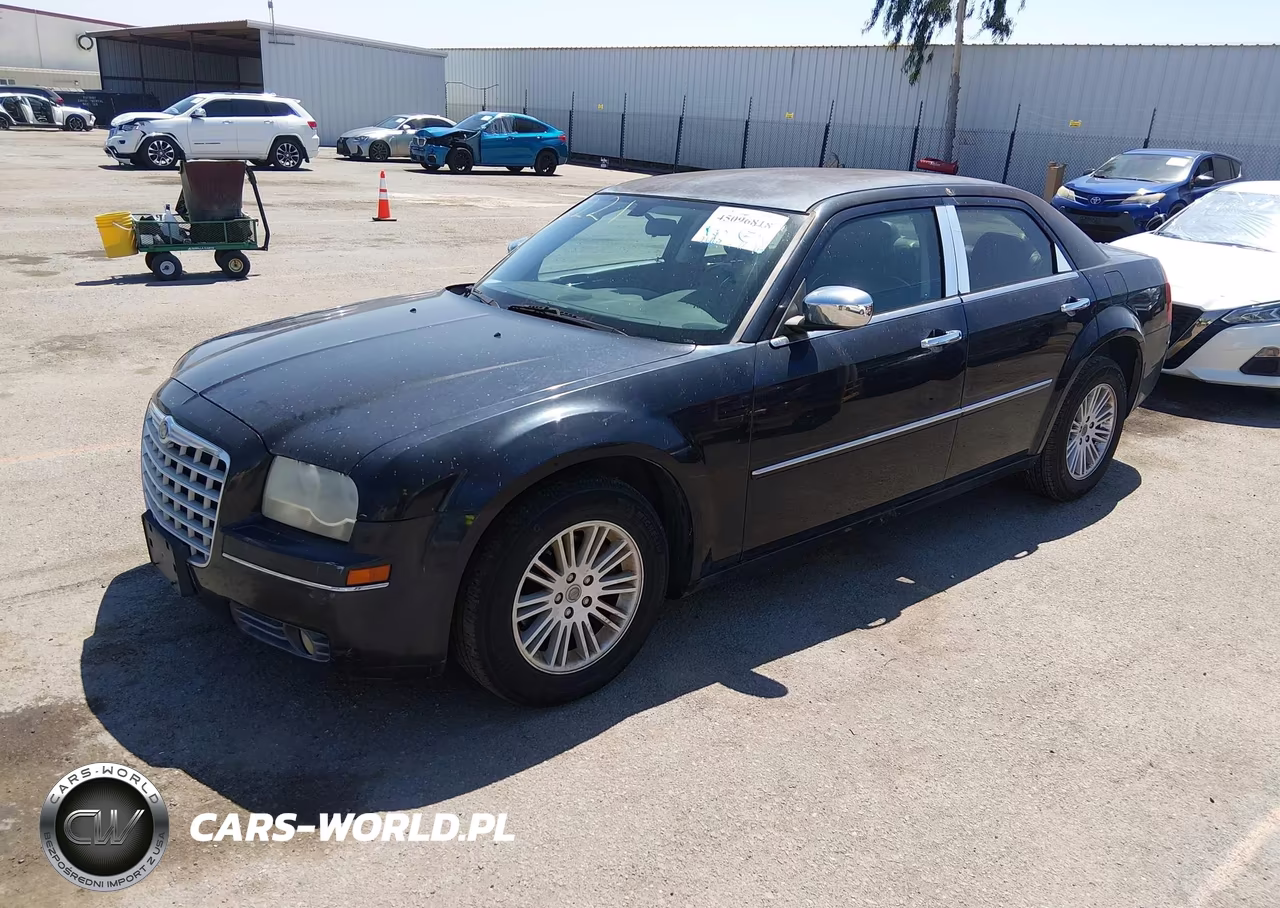 2010 Chrysler 300 Touring-Signature Series-Executive Series VIN:2C3CA5CV3AH206221 - 2