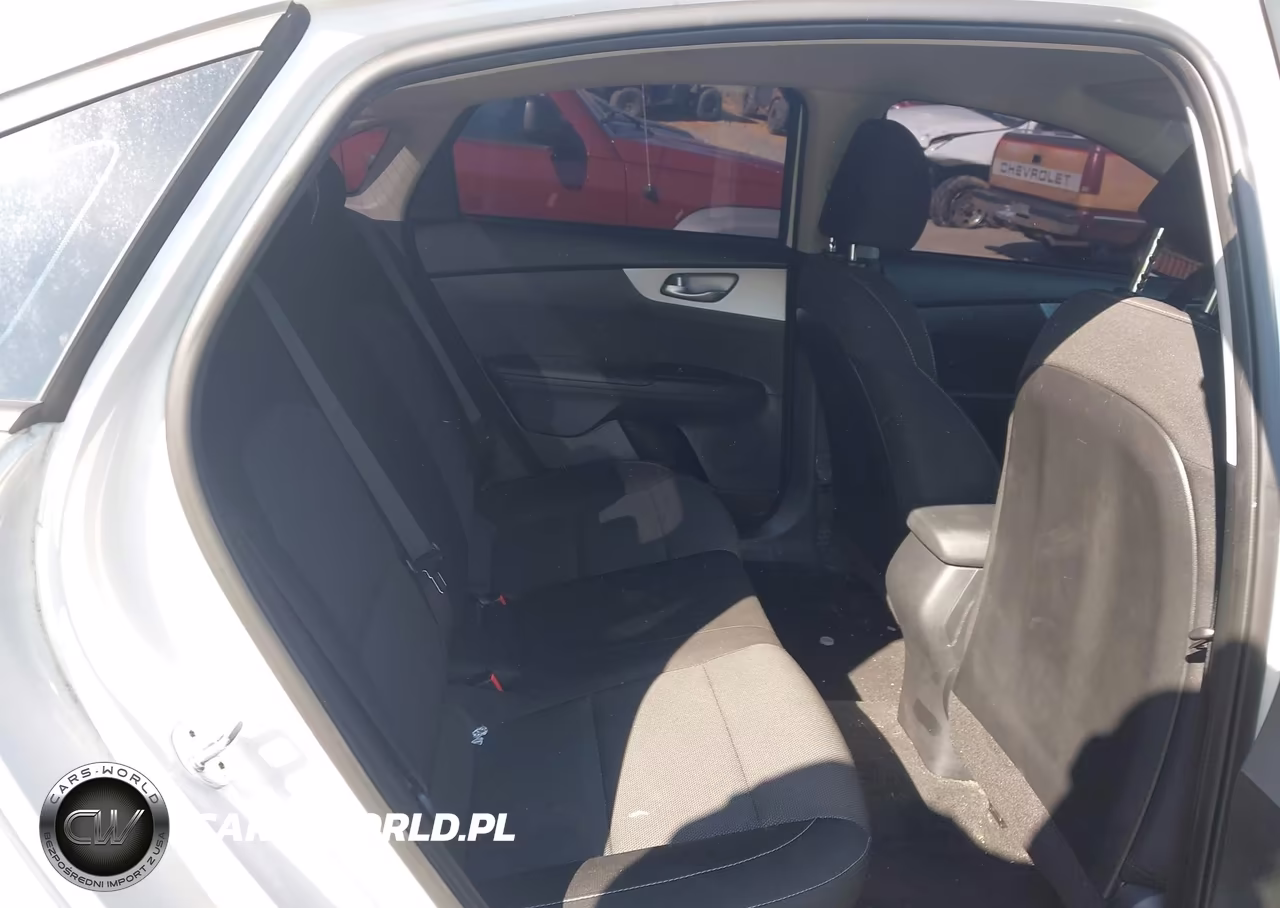 2023 Kia Forte Lx VIN:3KPF24AD1PE555246 - 8