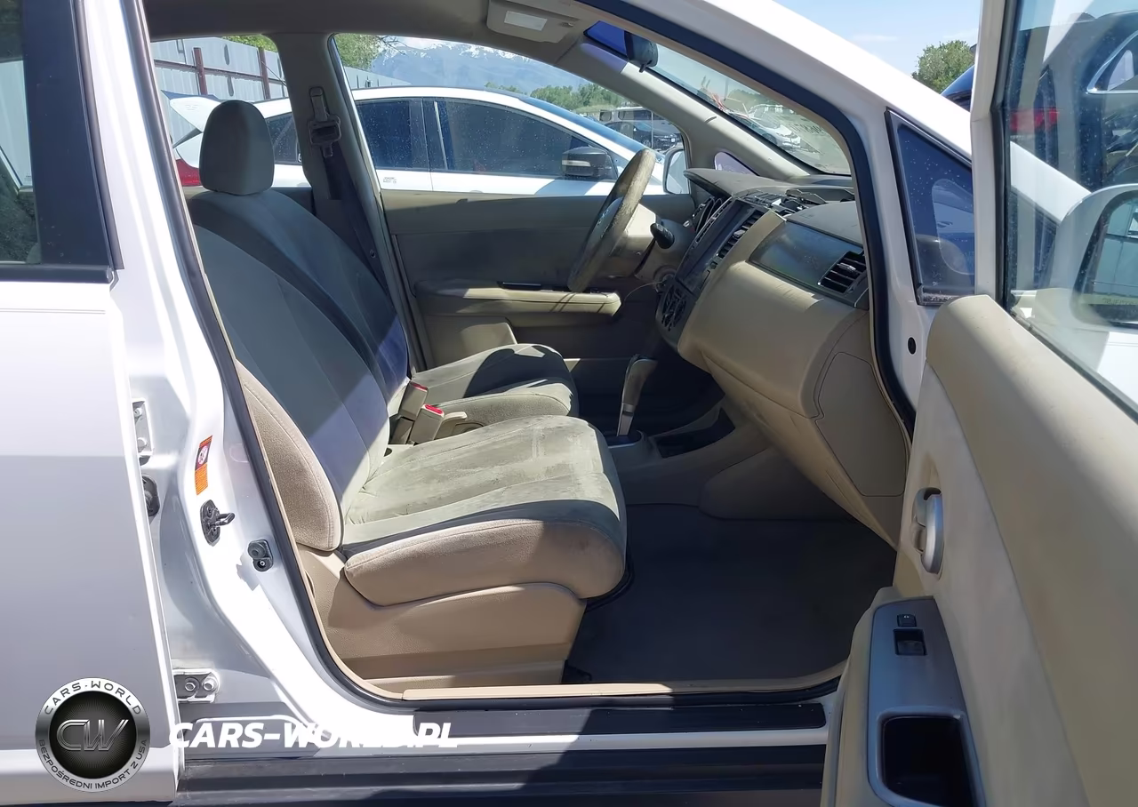 2009 Nissan Versa 1.8S VIN:3N1BC13E59L356590 - 5