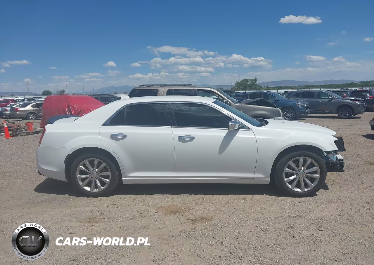 2019 Chrysler 300 Limited Awd VIN:2C3CCAKG8KH690913 - 14