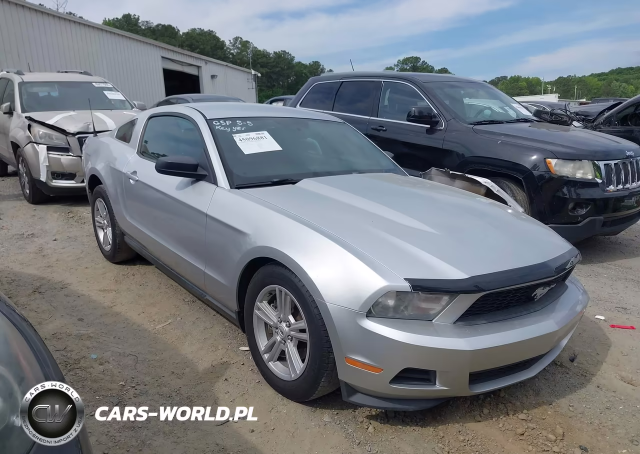 2012 Ford Mustang V6 – zdjęcie 1 z 15