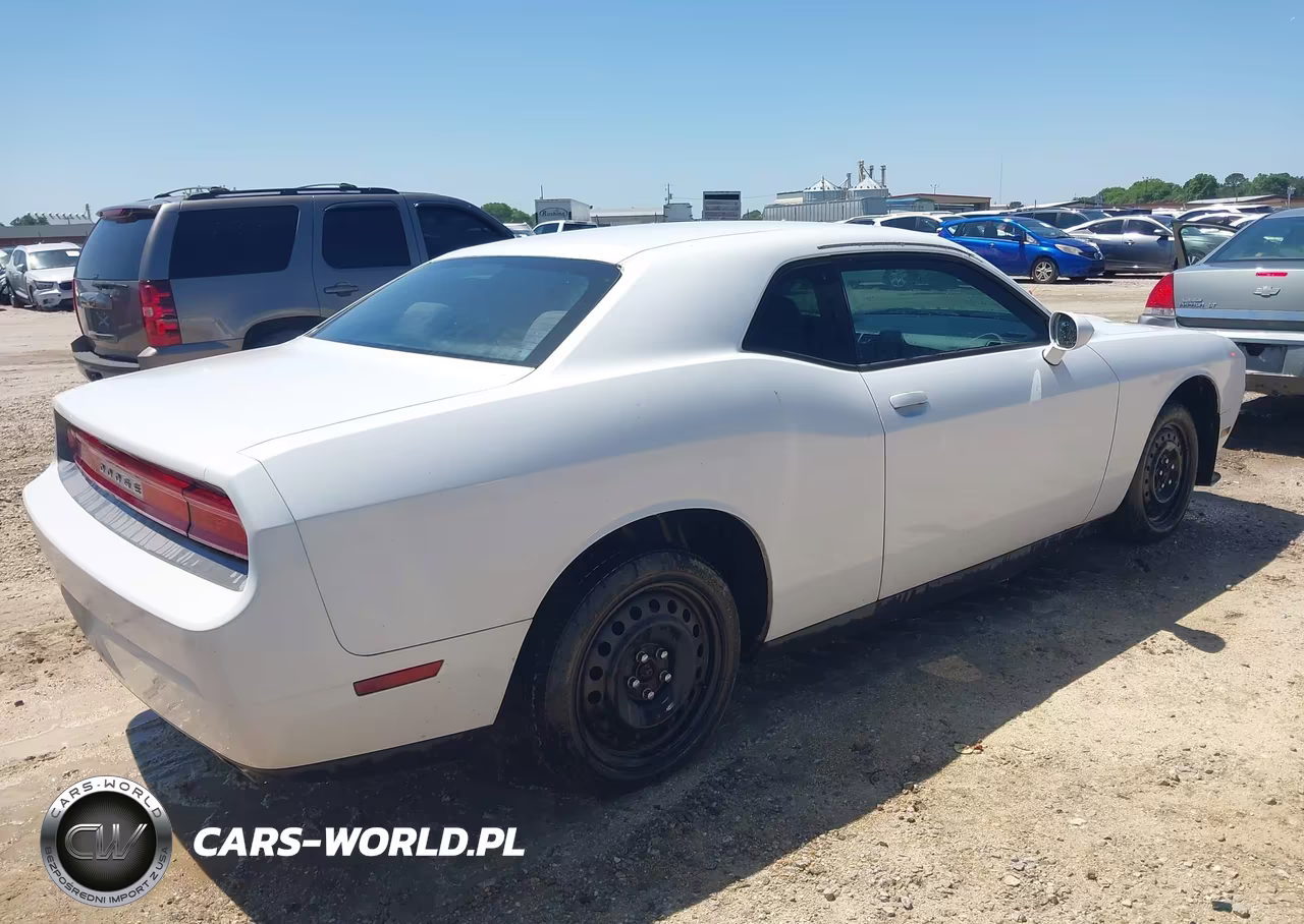 2012 Dodge Challenger Sxt VIN:2C3CDYAG2CH106532 - 4