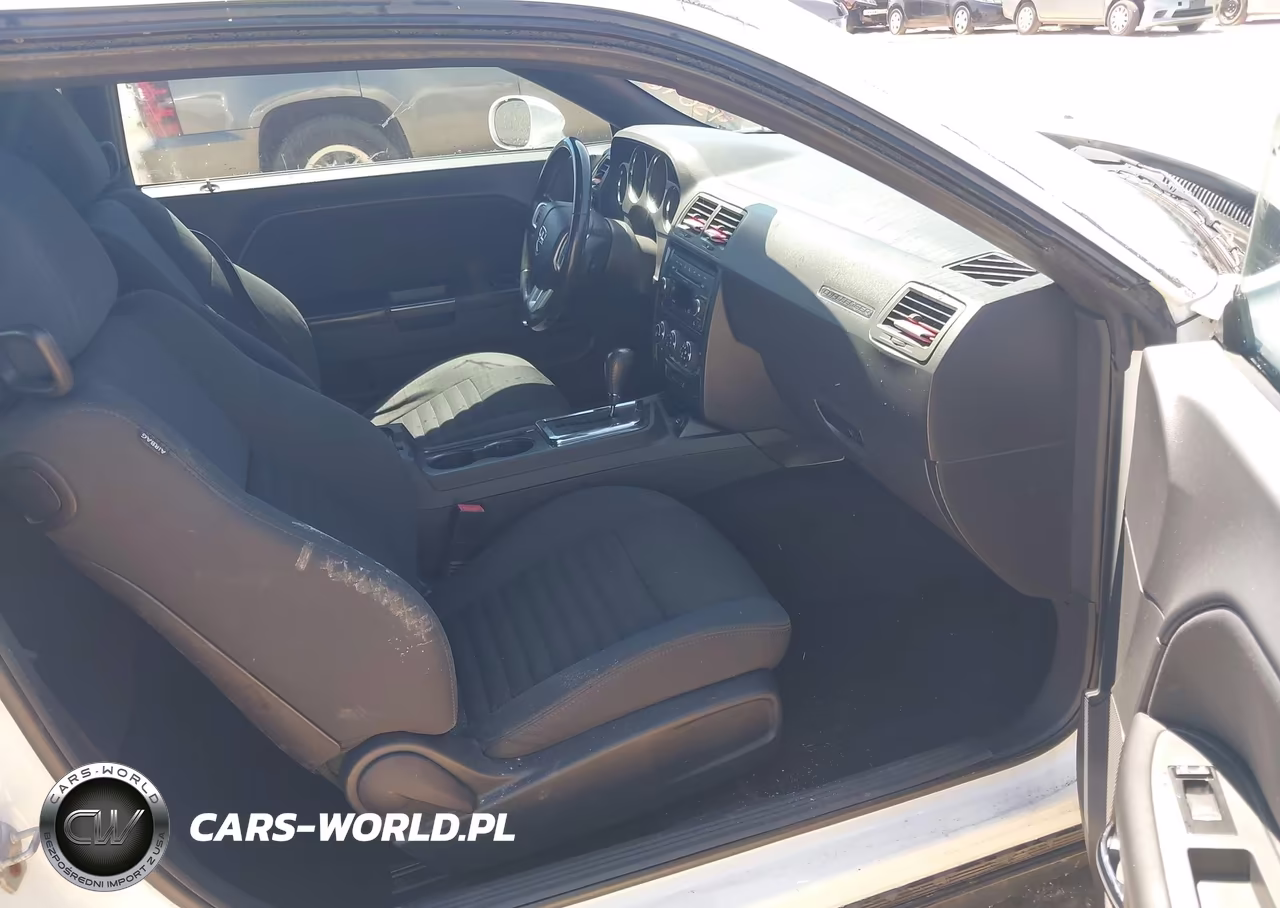 2012 Dodge Challenger Sxt VIN:2C3CDYAG2CH106532 - 5