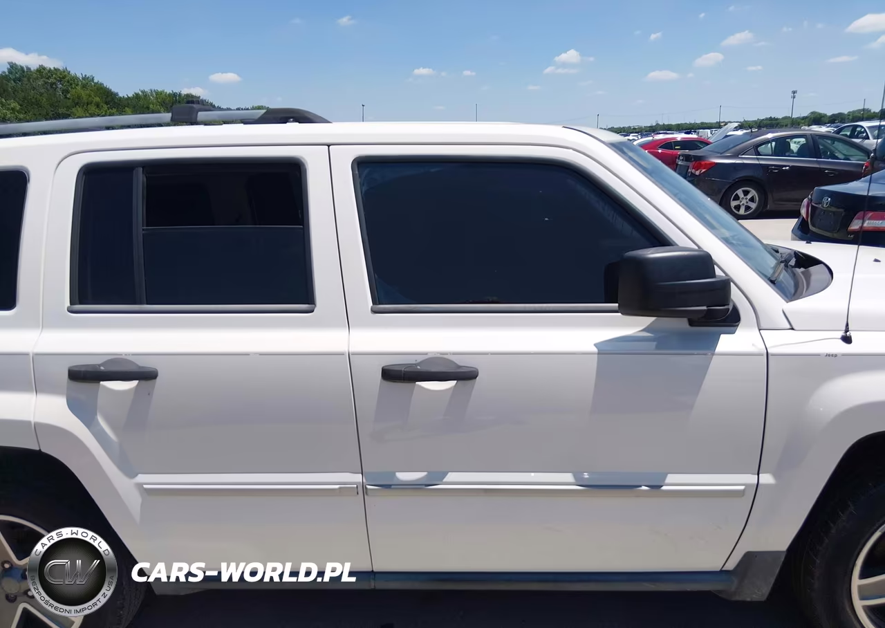 2008 Jeep Patriot Limited VIN:1J8FT48W08D796733 - 13