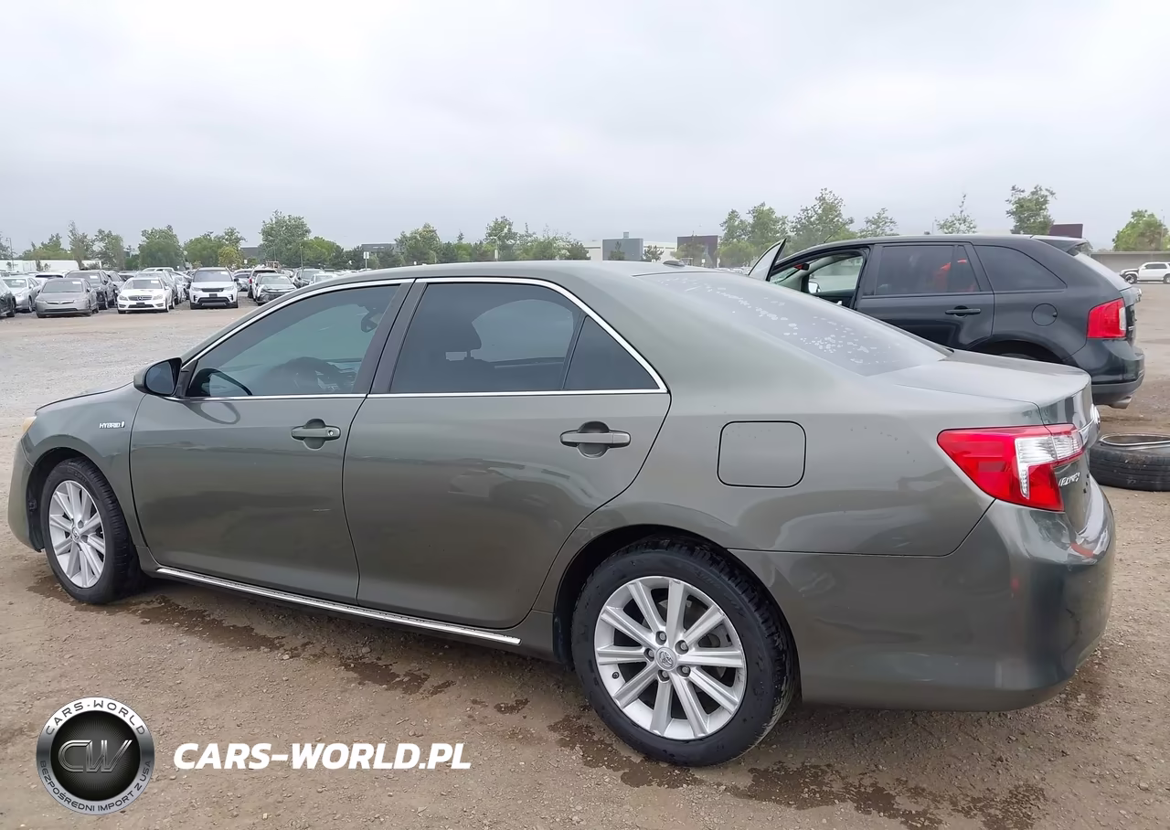 2014 Toyota Camry Hybrid Xle VIN:4T1BD1FK5EU099065 - 14