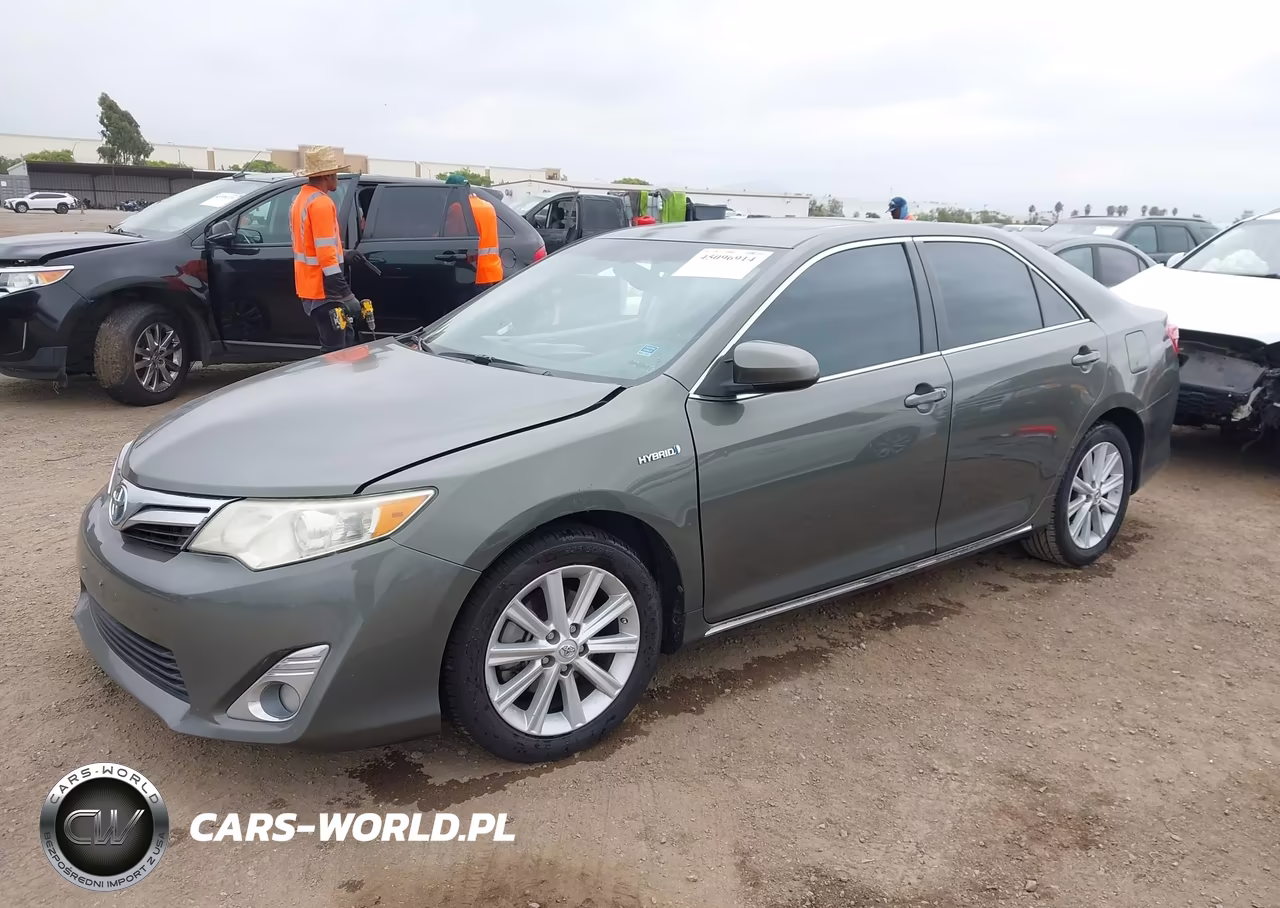 2014 Toyota Camry Hybrid Xle VIN:4T1BD1FK5EU099065 - 2