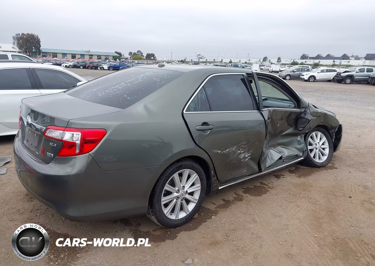 2014 Toyota Camry Hybrid Xle VIN:4T1BD1FK5EU099065 - 4