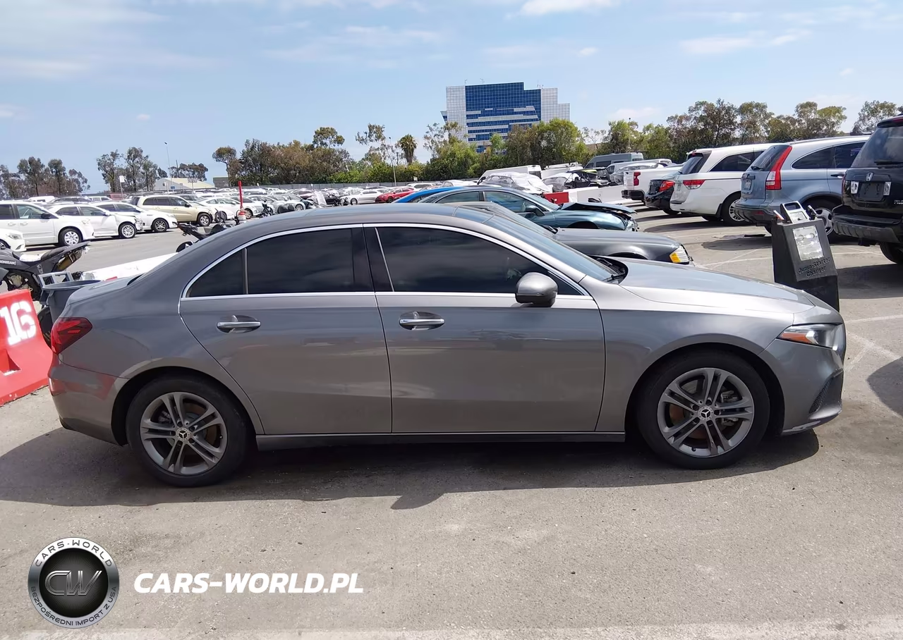 2020 Mercedes-Benz A 220 VIN:W1K3G4EB8LJ215480 - 12