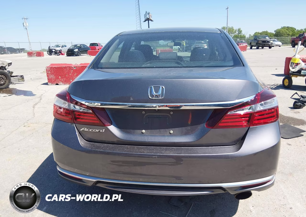 2017 Honda Accord Lx VIN:1HGCR2F38HA286123 - 17