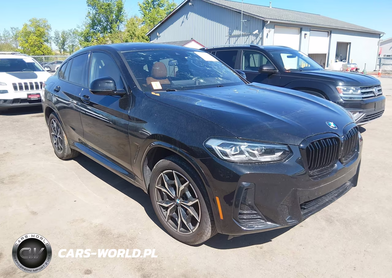 2022 BMW X4 xDrive30I