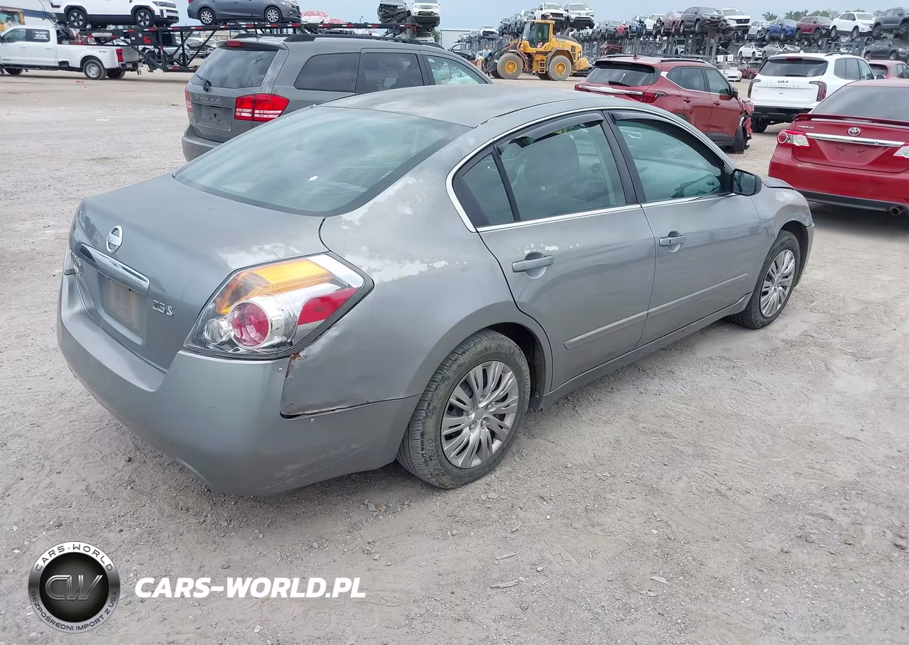 2009 Nissan Altima 2.5 S VIN:1N4AL21E59N407822 - 4