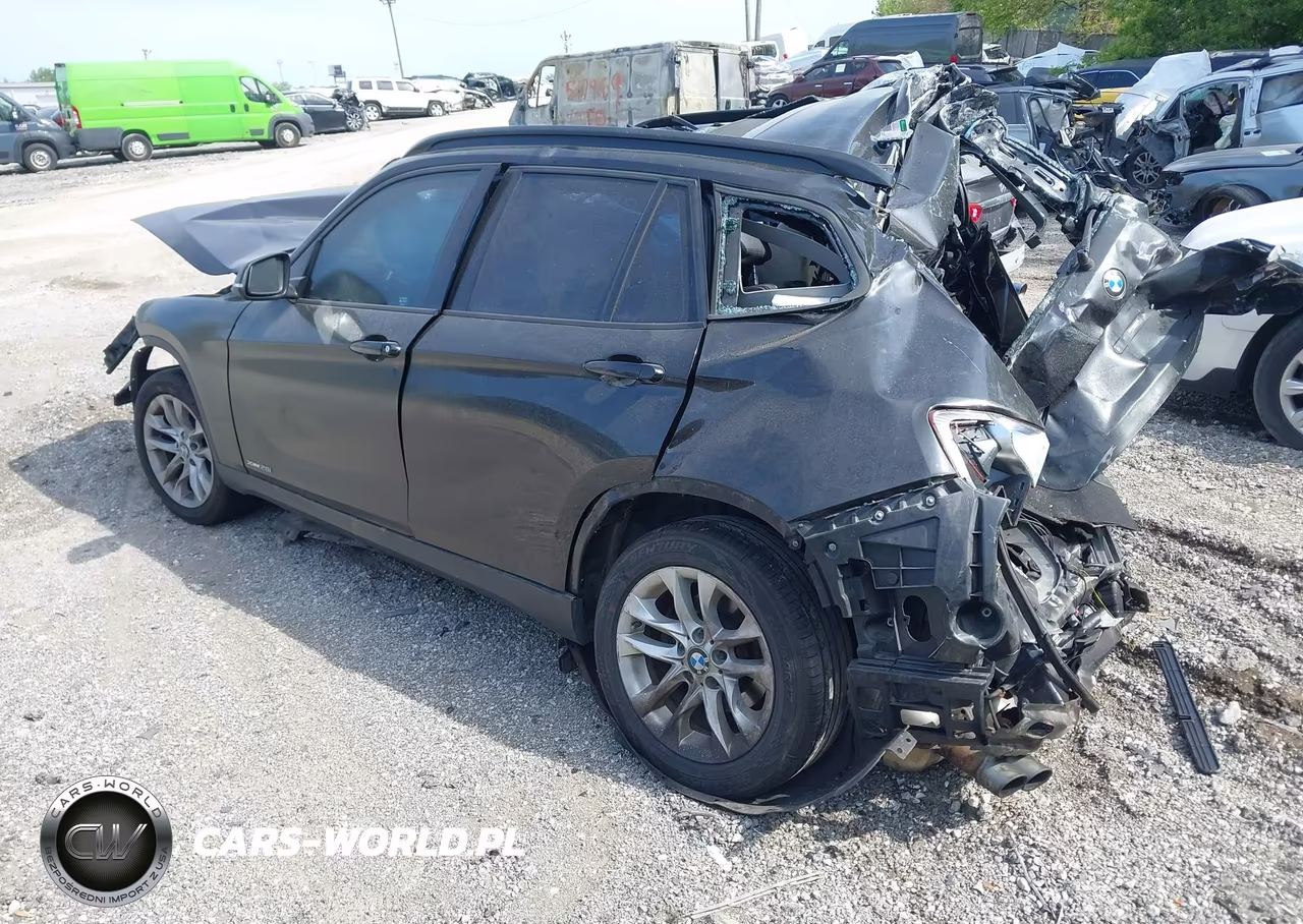 2015 BMW X1 xDrive28I VIN:WBAVL1C52FVY31860 - 3