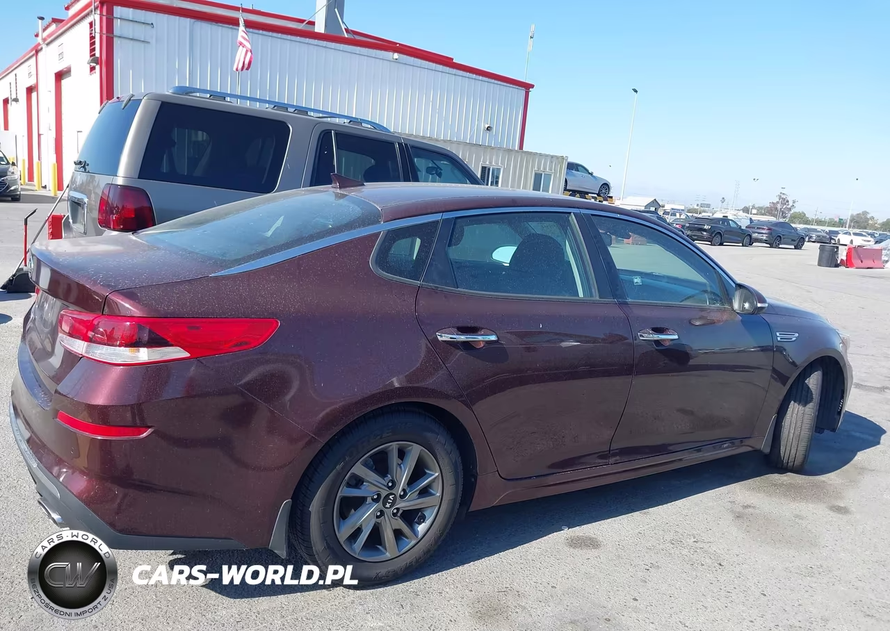 2019 Kia Optima Lx VIN:5XXGT4L36KG326065 - 13