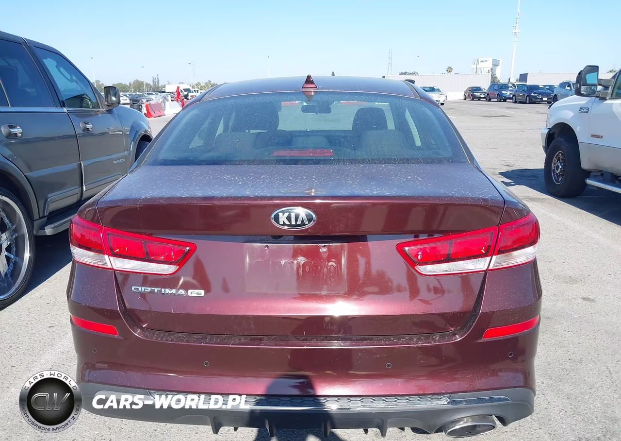 2019 Kia Optima Lx VIN:5XXGT4L36KG326065 - 16