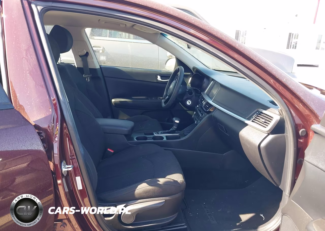 2019 Kia Optima Lx VIN:5XXGT4L36KG326065 - 5