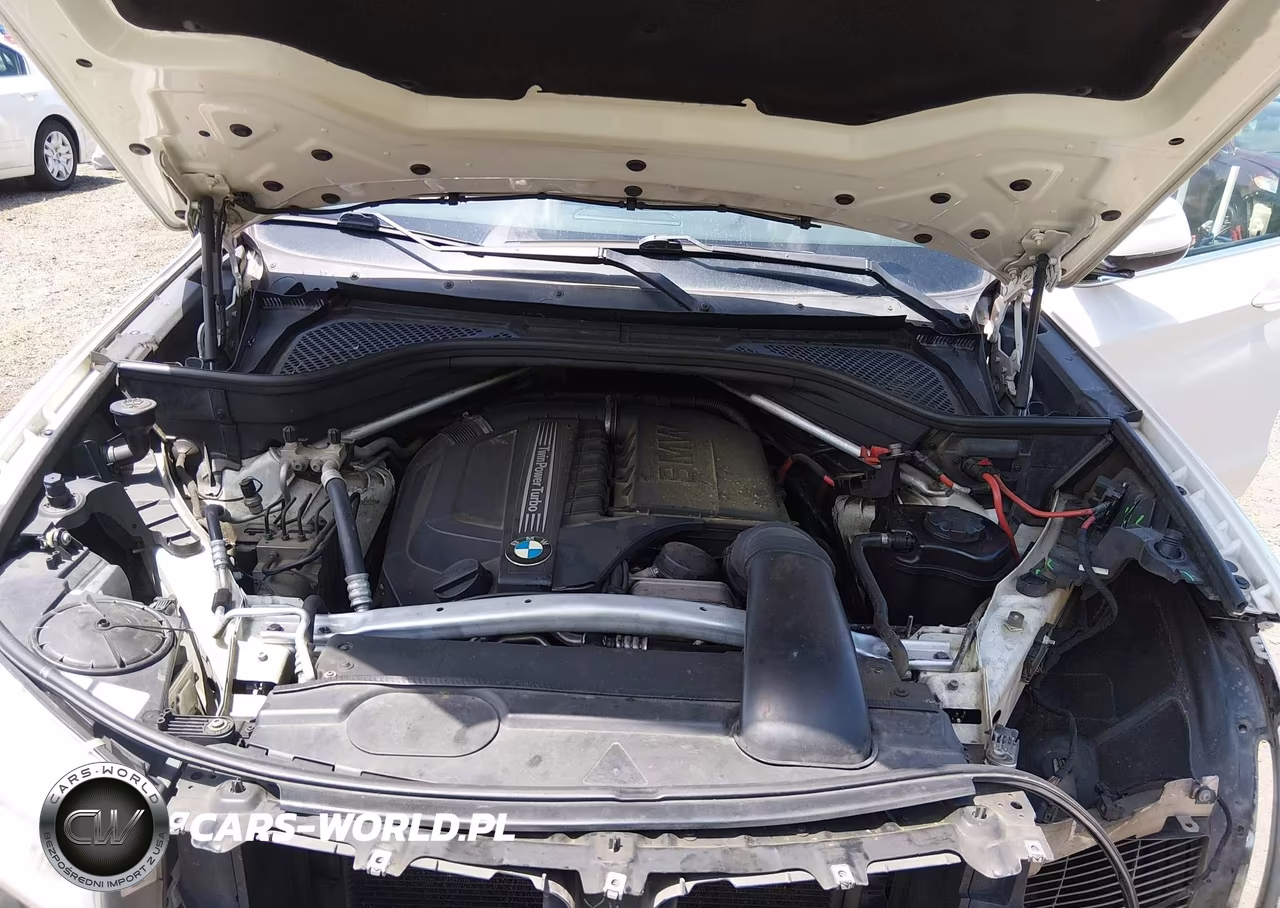 2014 BMW X5 xDrive35I VIN:5UXKR0C5XE0H25331 - 10