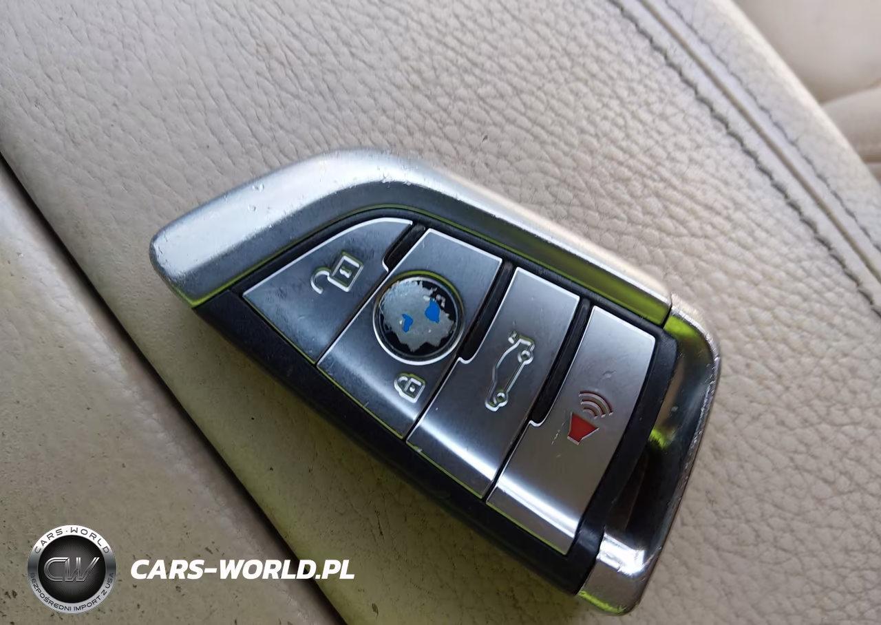 2014 BMW X5 xDrive35I VIN:5UXKR0C5XE0H25331 - 11