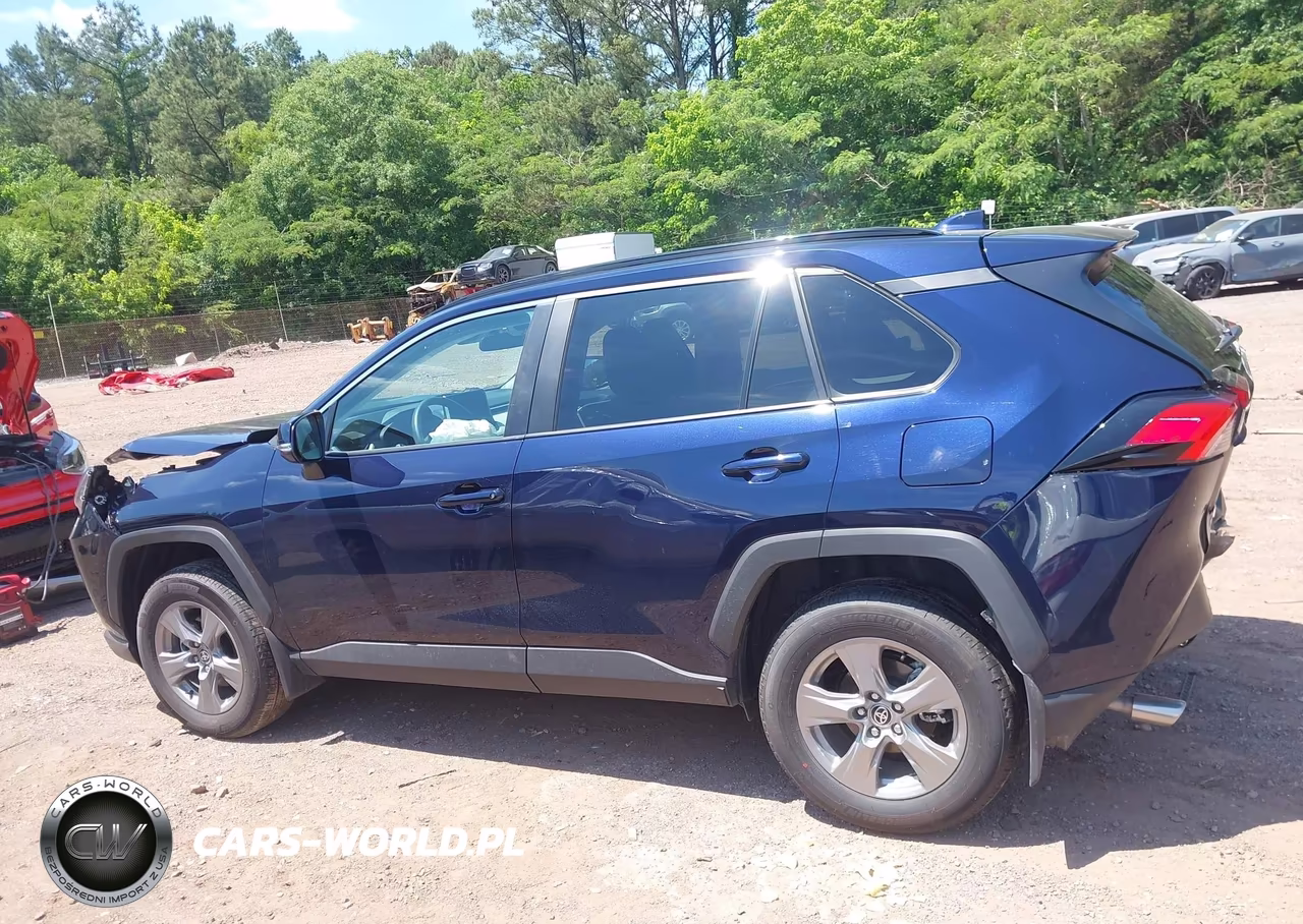 2025 Toyota Rav4 Xle VIN:2T3W1RFV3SW443465 - 14