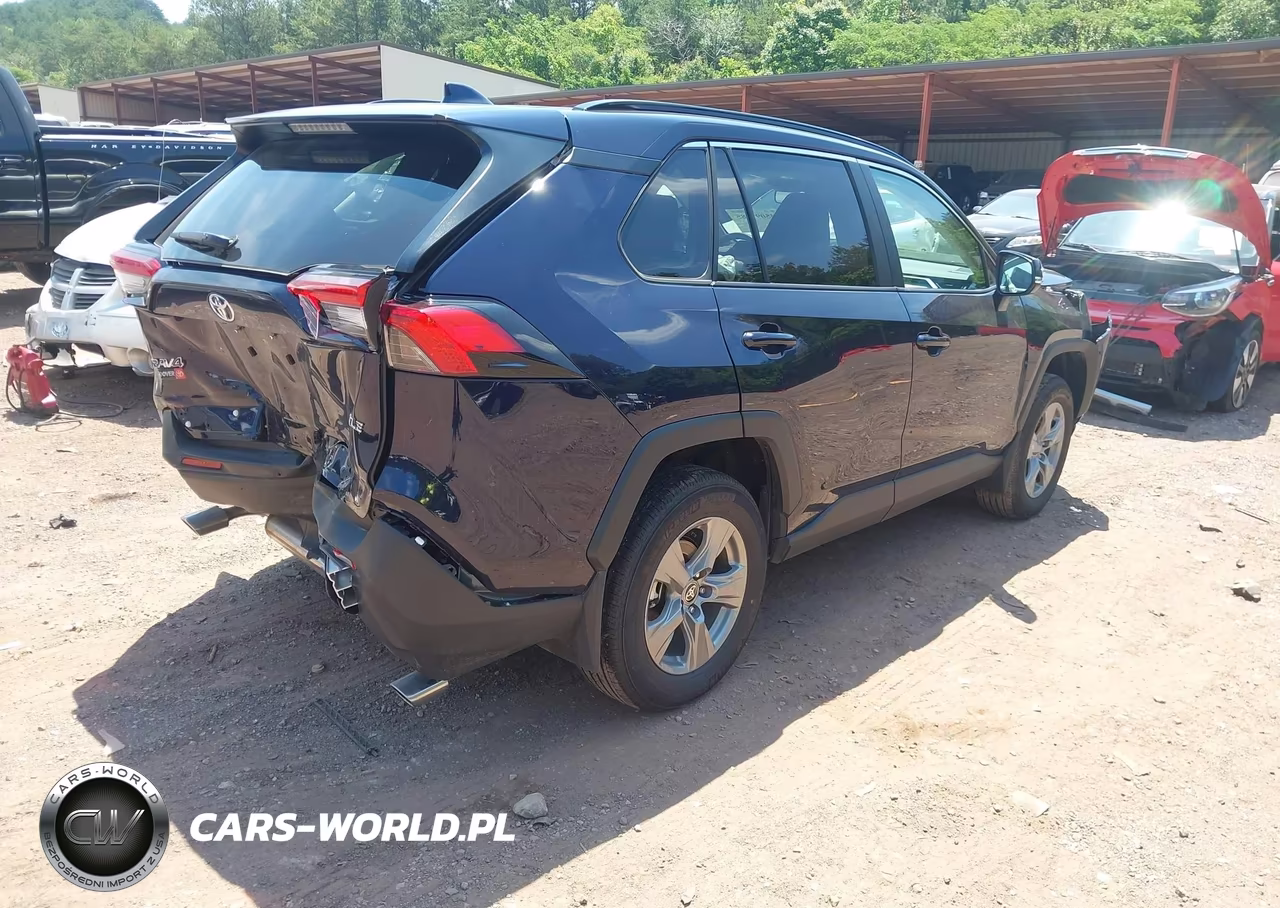 2025 Toyota Rav4 Xle VIN:2T3W1RFV3SW443465 - 4