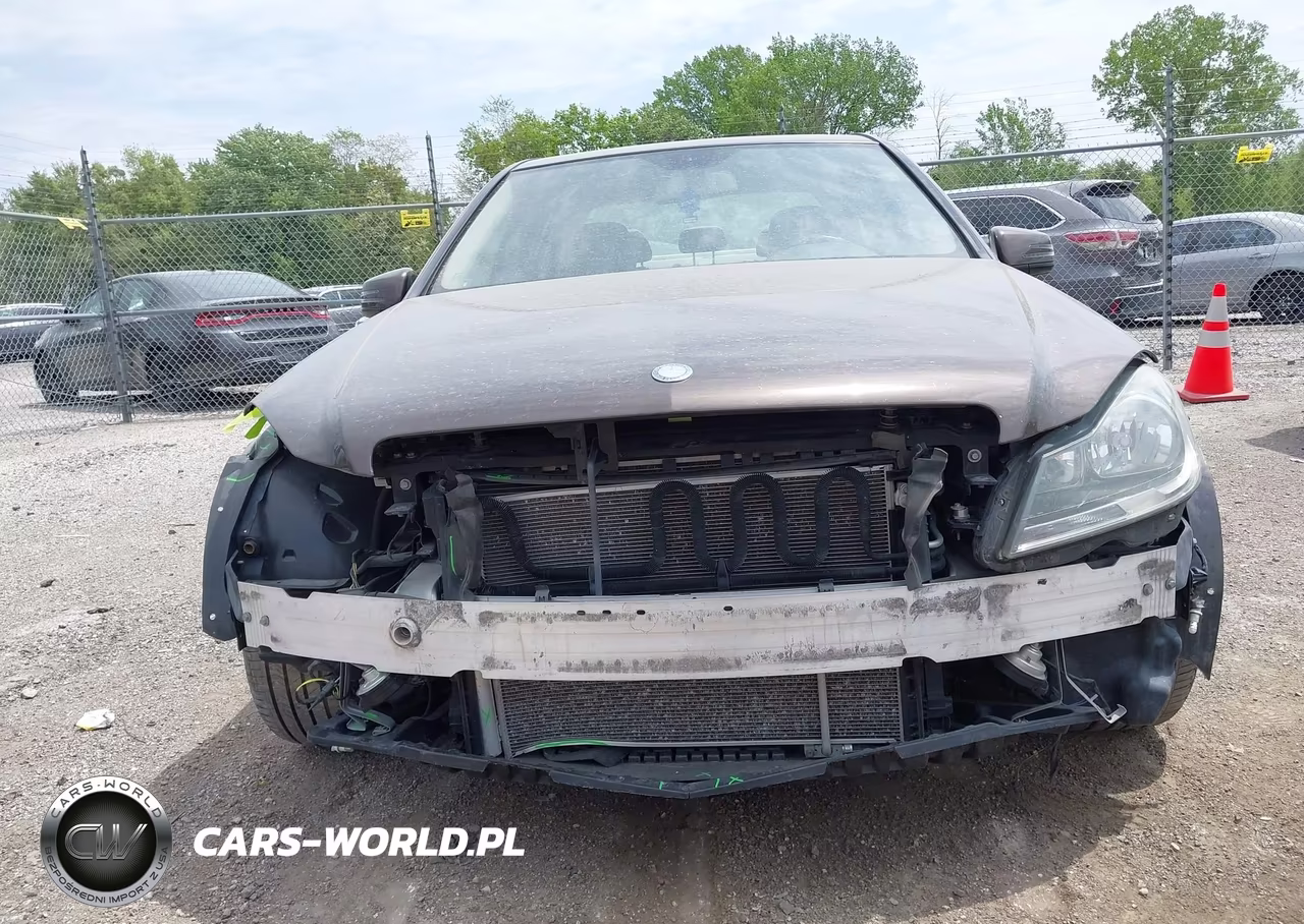 2014 Mercedes-Benz C 300 Sport 4Matic VIN:WDDGF8AB7EG198379 - 6