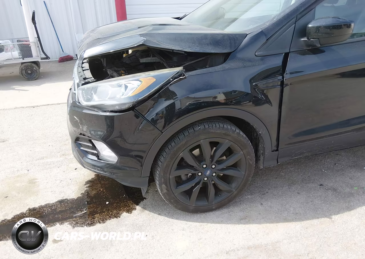2017 Ford Escape Se VIN:1FMCU9G92HUB06458 - 6
