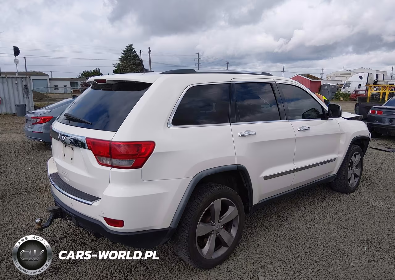 2011 Jeep Grand Cherokee Limited VIN:1J4RR5GT2BC556767 - 4