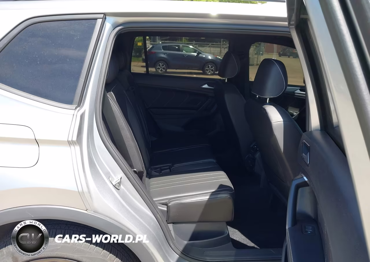 2024 Volkswagen Tiguan 2.0T Se R-Line Black VIN:3VV8B7AXXRM070876 - 8