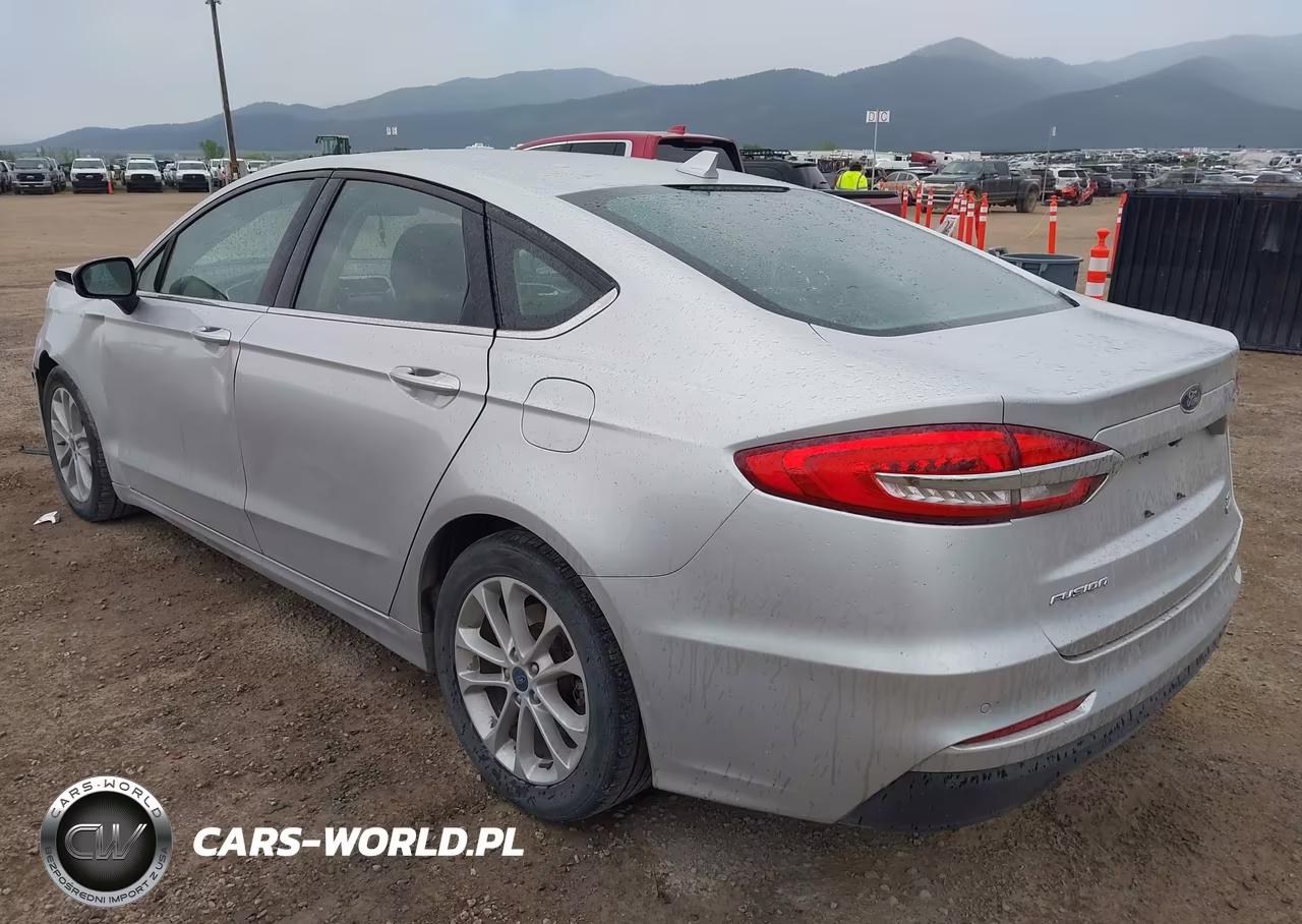 2019 Ford Fusion Se VIN:3FA6P0HD4KR179813 - 3