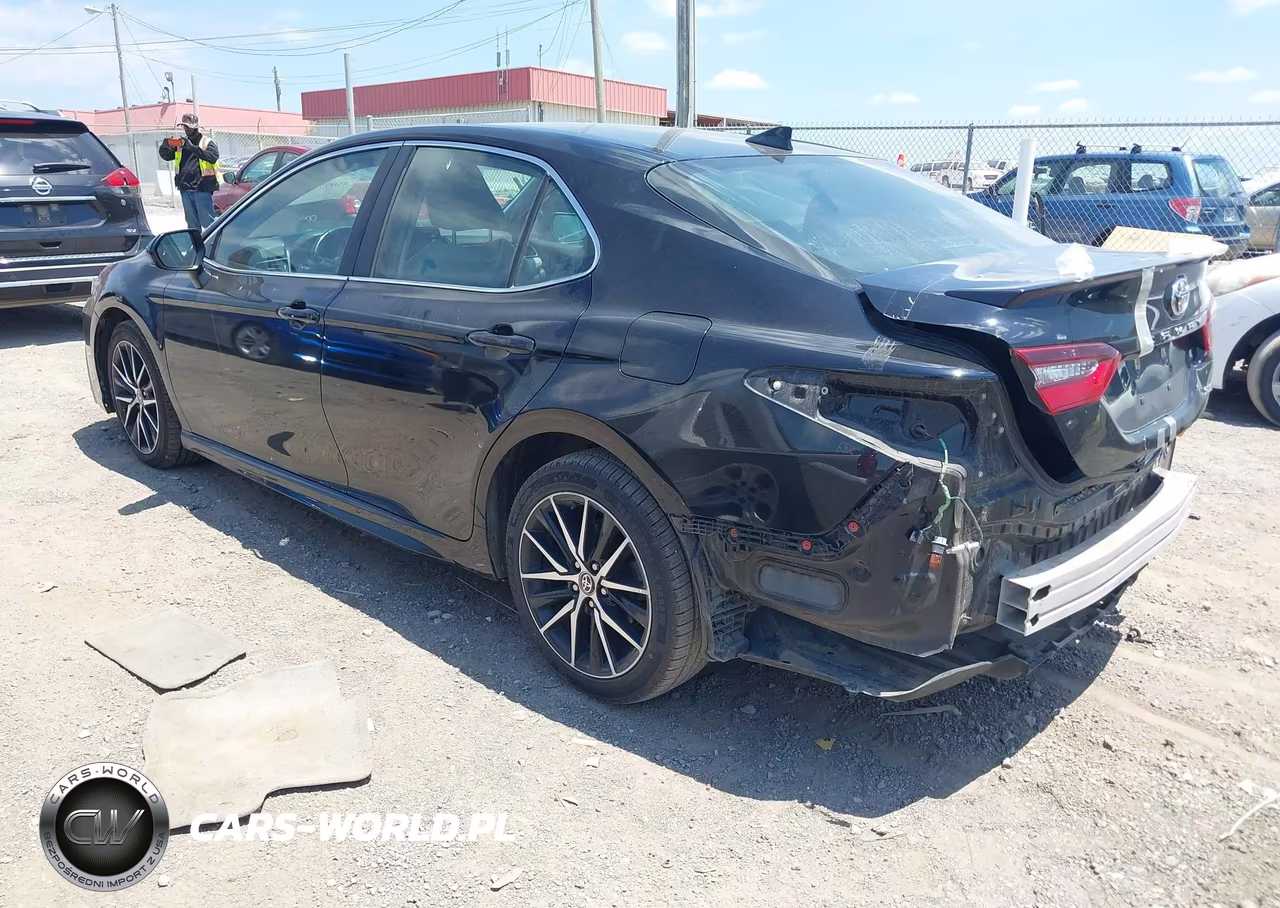 2021 Toyota Camry Se VIN:4T1G11AK2MU444637 - 3