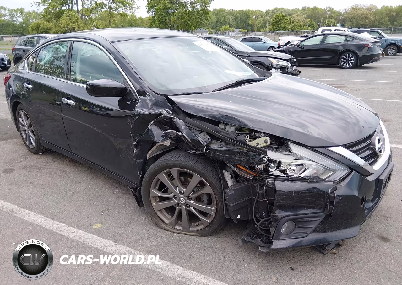 2018 Nissan Altima 2.5 Sr – zdjęcie 1 z 16