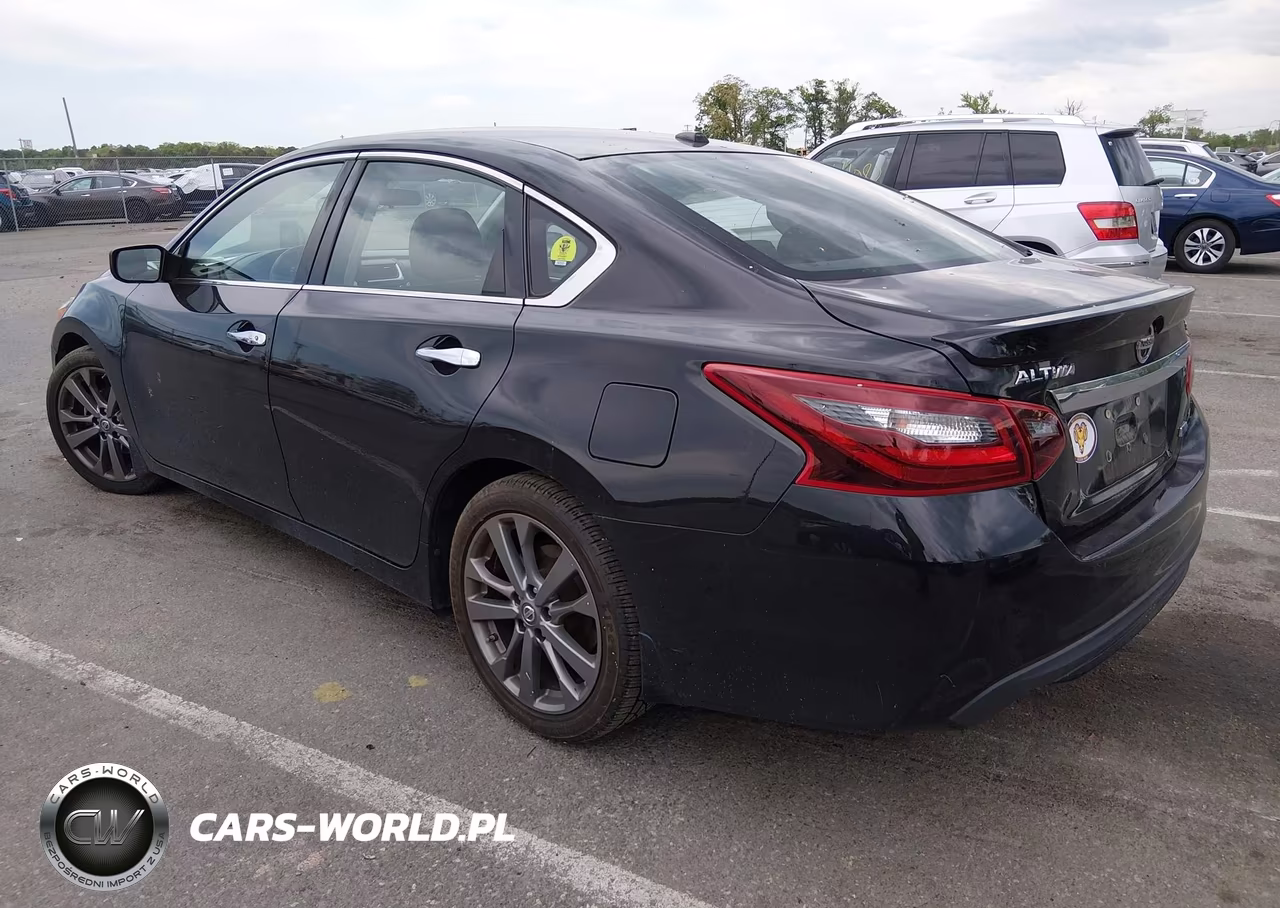 2018 Nissan Altima 2.5 Sr VIN:1N4AL3AP9JC261321 - 3