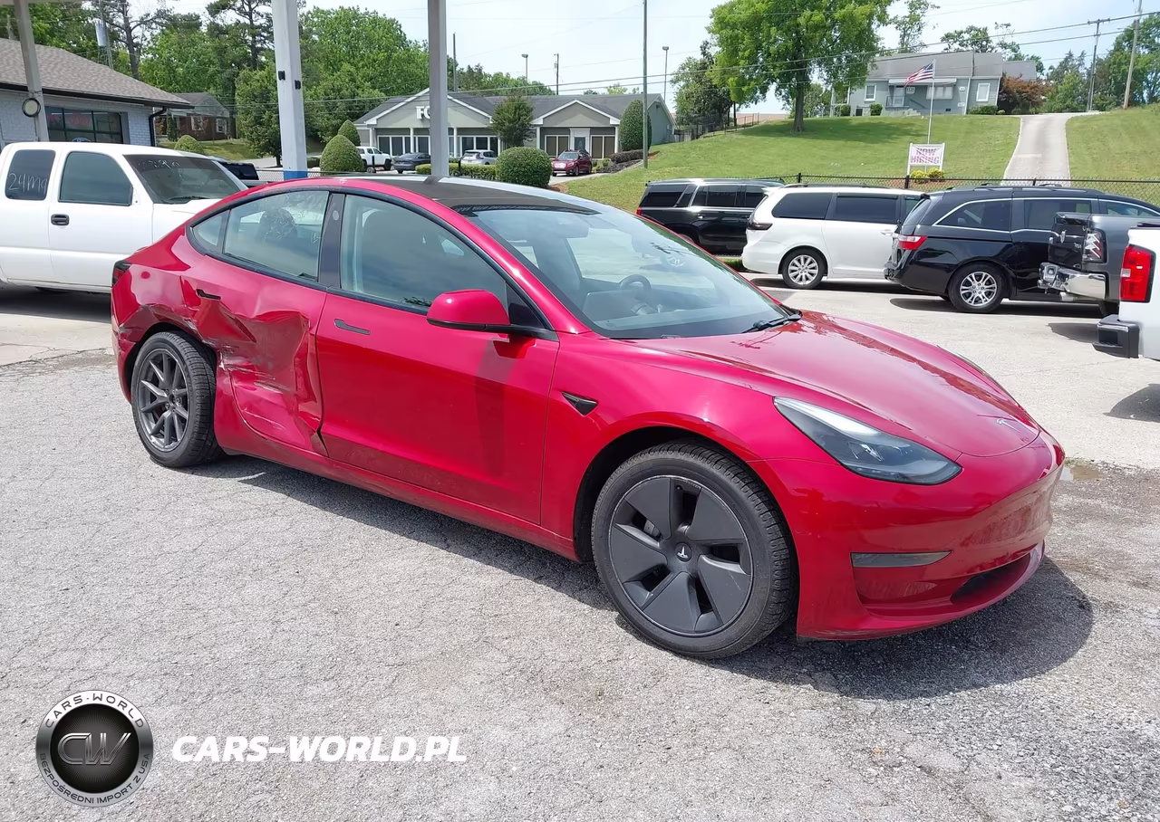 Główne zdjęcie 2021 Tesla Model 3