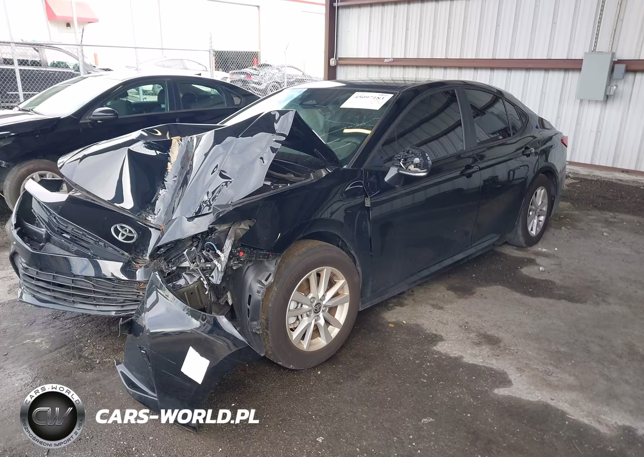 2026 Toyota Camry Le VIN:4T1DAACK4TU687963 - 2